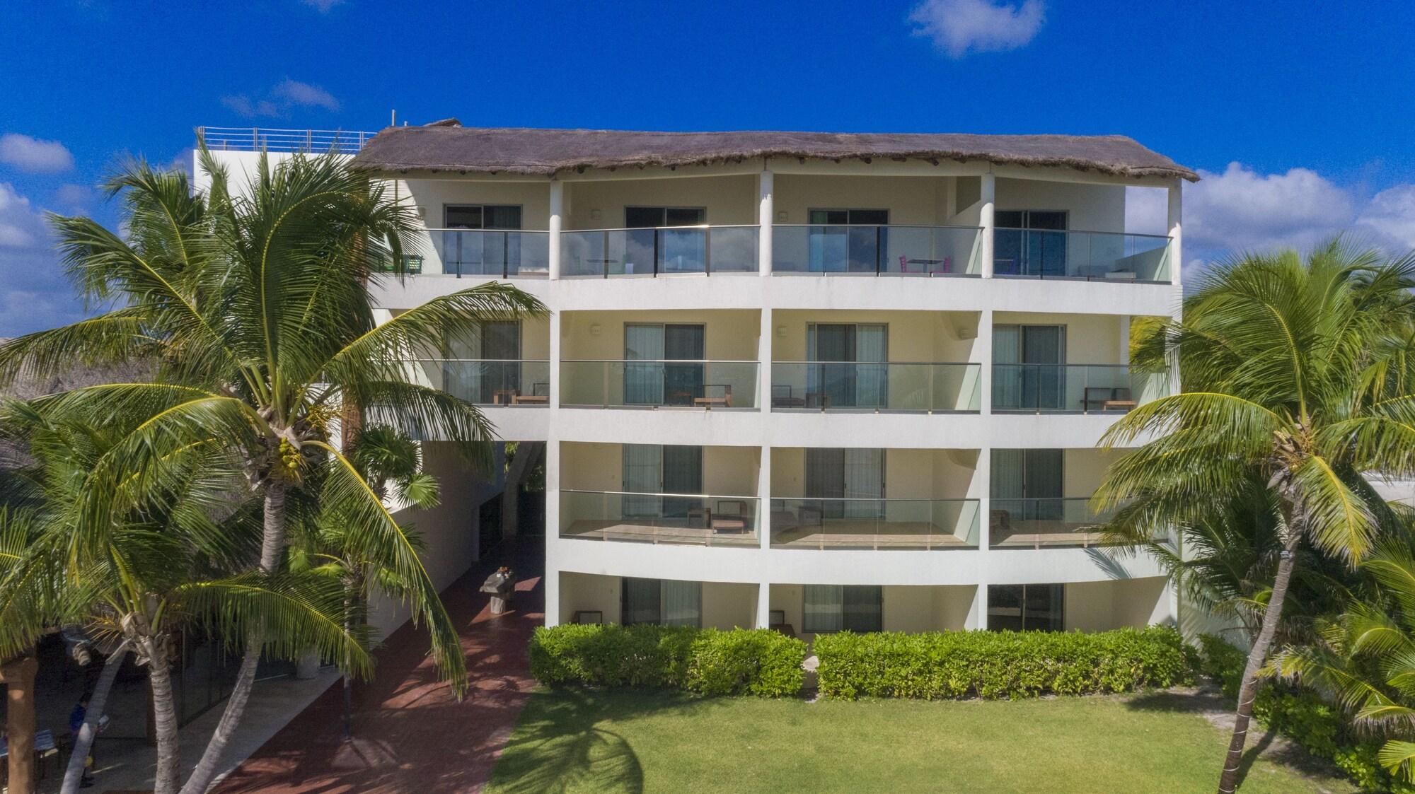 Casa Del Puerto Hotel Puerto Morelos Exterior photo